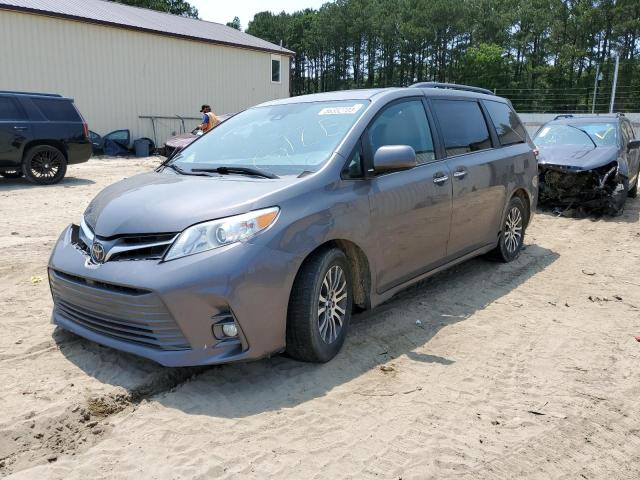 TOYOTA-SIENNA-5TDYZ3DC4JS920923