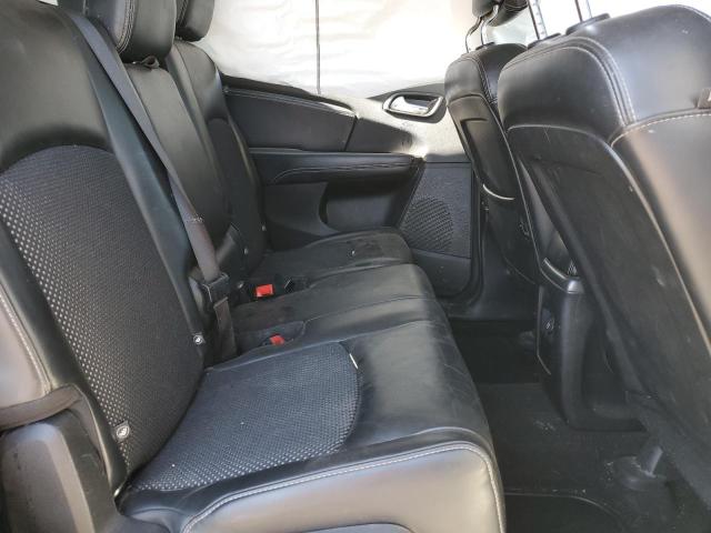 3C4PDCGG3HT677663 Dodge Journey Crossroad