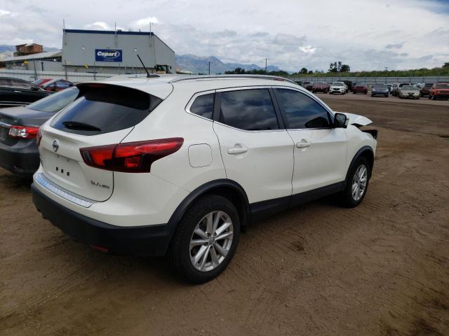 JN1BJ1CRXHW102049 Nissan Rogue Sport S