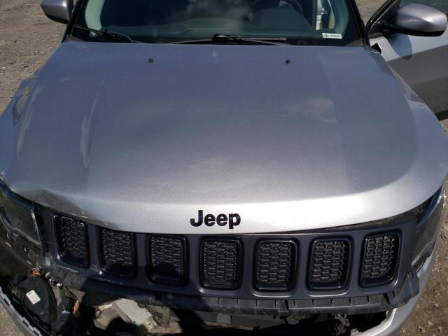 3C4NJDBBXKT595051 Jeep Compass Latitude