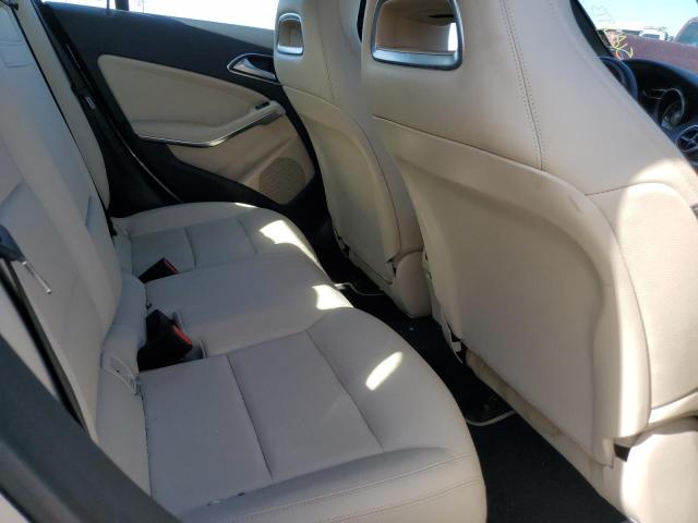 WDDSJ4GB6JN509749 Mercedes-Benz CLA 250 4MATIC