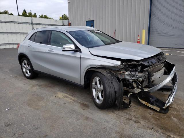 WDCTG4GB9LU028281 Mercedes-Benz Gla 250 4matic