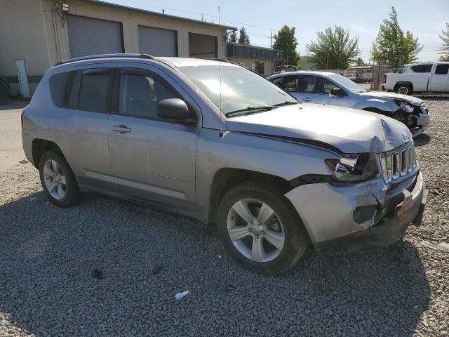 1C4NJCBA4GD560827 Jeep Compass Sport