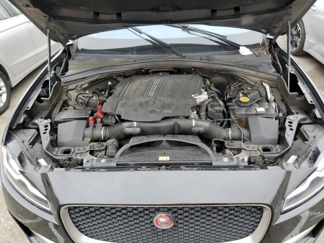 SADCL2BV5HA899795 Jaguar F-pace R - Sport