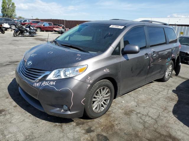 2011 Toyota Sienna XLE