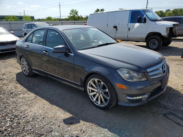 VIN WDDGF4HB5DR292097 2013 Mercedes-Benz C-Class, 250 no.4