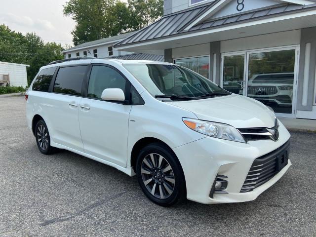 2018 Toyota Sienna XLE