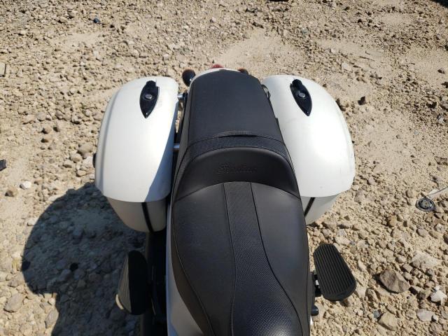 2019 INDIAN MOTORCYCLE CO. SPRINGFIEL - 56KTHDAAXK3376754
