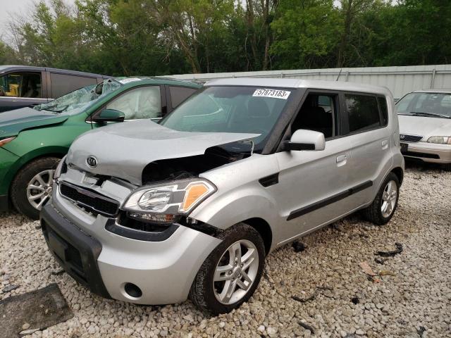 2010 Kia Soul +