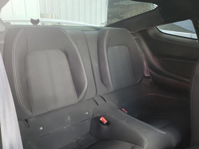 1FA6P8TH5J5105004 Ford MUSTANG