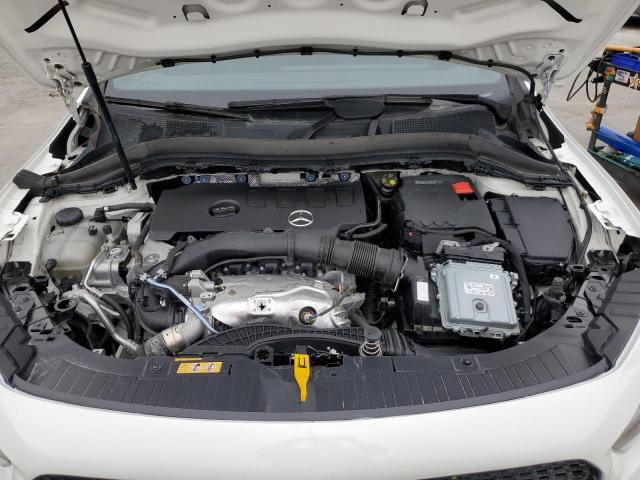 W1N4N4GB6NJ381641 Mercedes-Benz GLA 250