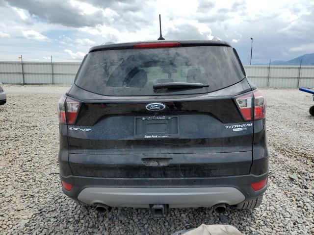 1FMCU9J97JUA23297 Ford Escape Titanium