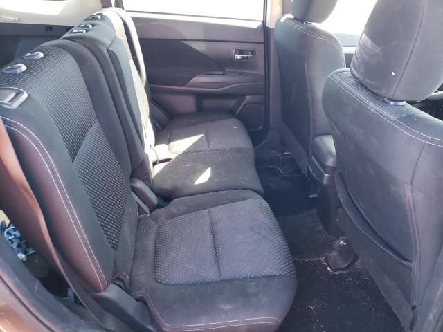 JA4AD2A39JZ014600 Mitsubishi Outlander Es
