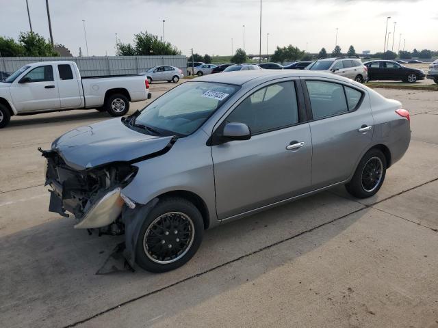 2012 Nissan Versa S