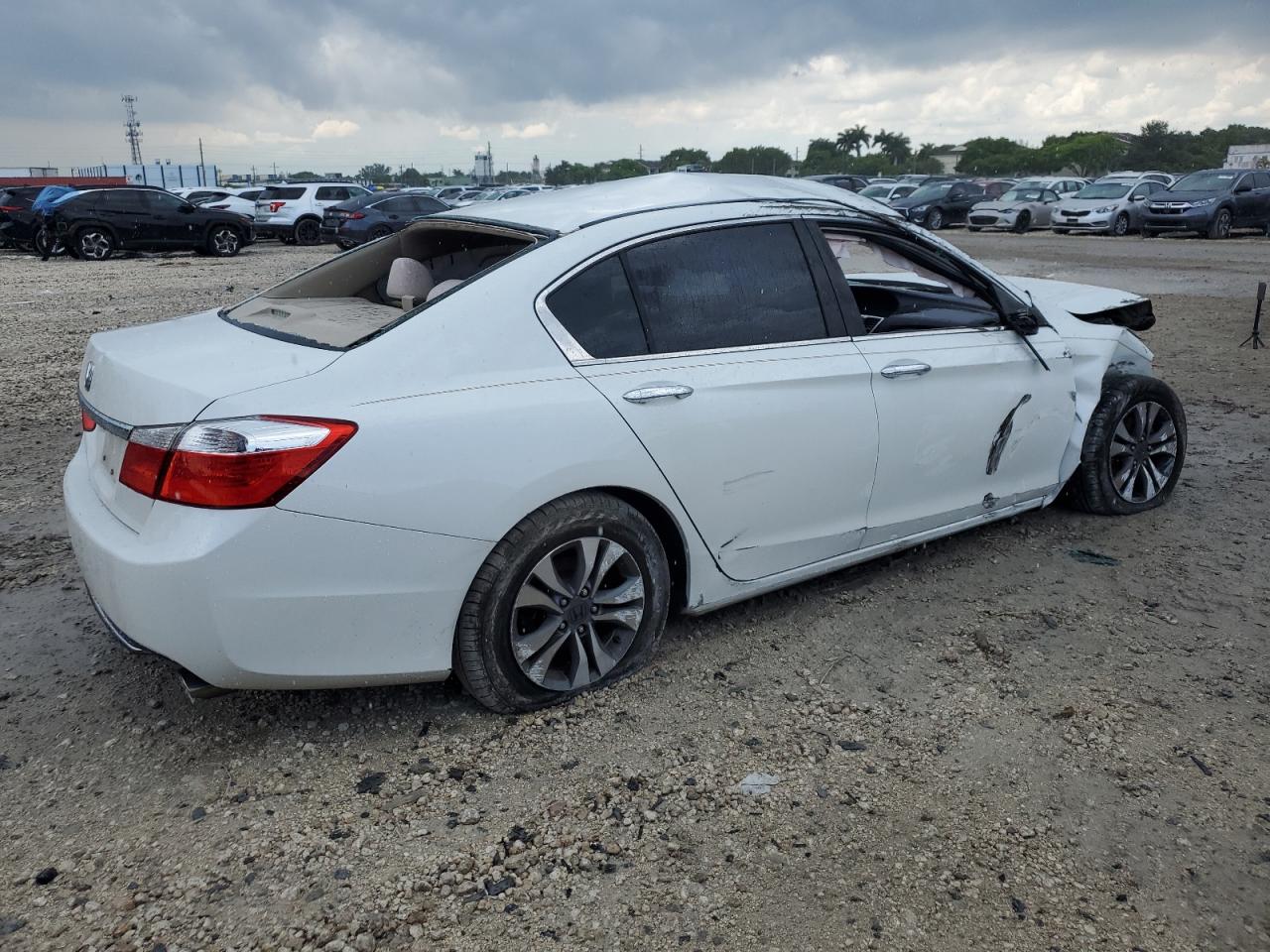 1HGCR2F33DA256764 2013 Honda Accord Lx