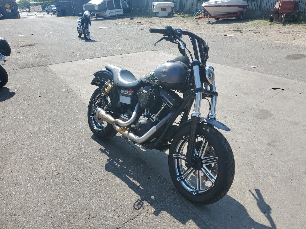 1HD1GXM15HC321150 HARLEY-DAVIDSON FXDB DYNA 2017