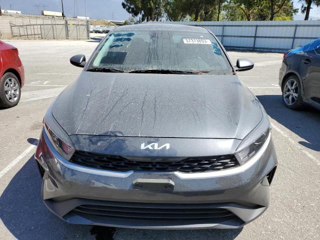 3KPF24AD6PE572091 KIA FORTE LX