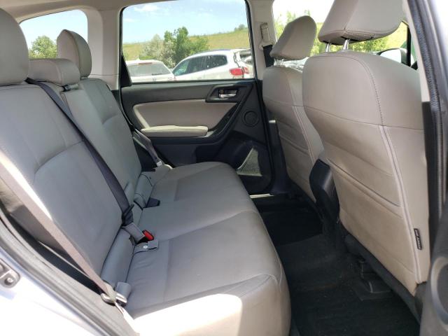 JF2SJARC5JH533216 Subaru Forester 2.5i Limited