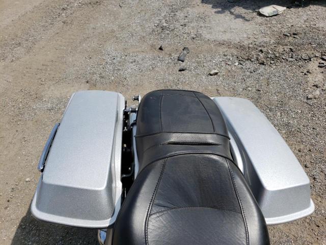 2009 HARLEY-DAVIDSON FLTRSE3 1HD1PV8129Y951694