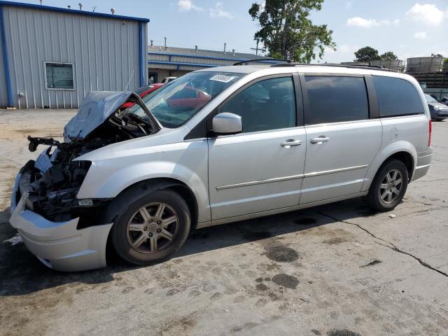 2010 Chrysler Town & Country Touring