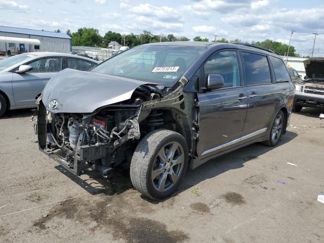 5TDXZ3DC5HS839886 2017 TOYOTA SIENNA, photo no. 1