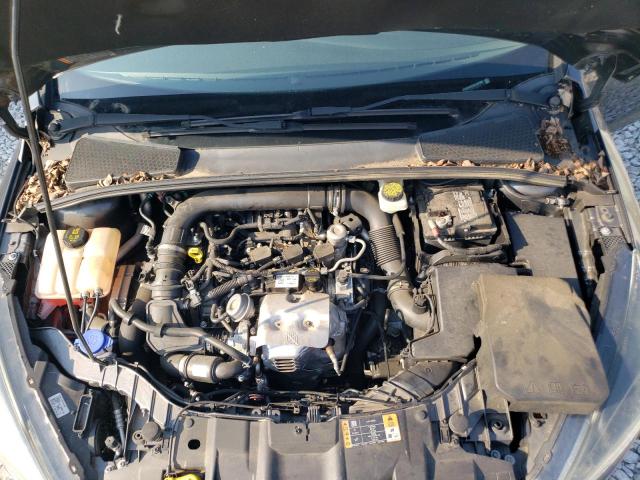 1FADP3FE2HL281560 Ford FOCUS SE