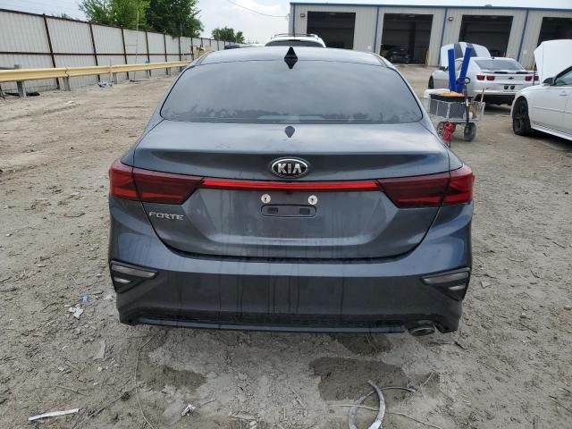 3KPF24AD5ME389924 KIA FORTE FE