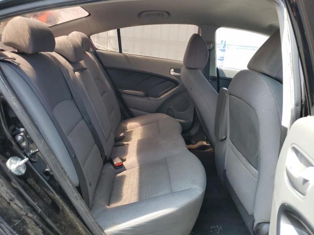 3KPFL4A70JE221238 KIA FORTE LX