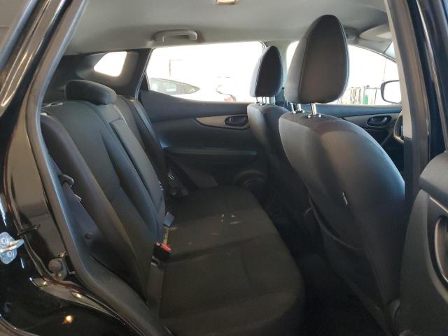 JN1BJ1CP9JW150775 Nissan Rogue Sport S