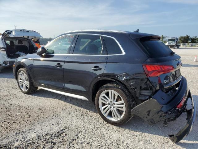 WA1BNAFY8J2156168 2018 AUDI Q5, photo no. 2