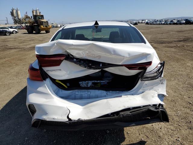 3KPF24AD2PE604485 KIA FORTE LX