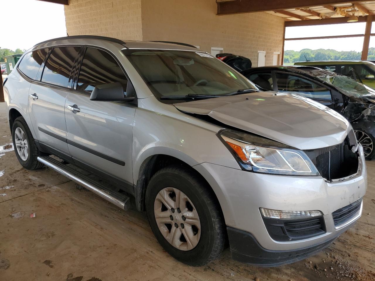 2014 Chevrolet Traverse Ls vin: 1GNKRFED8EJ148421