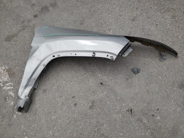 1C4PJLCB9GW128254 Jeep Cherokee Latitude