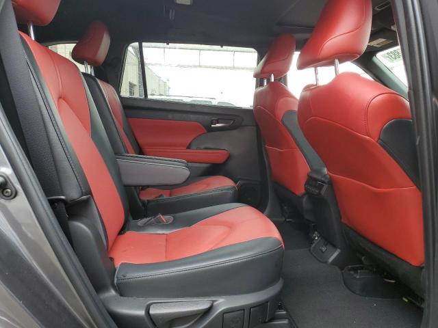 5TDLZRBH7NS213560 Toyota Highlander Xse