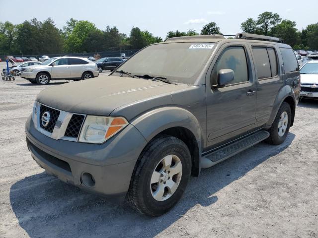 2005 Nissan Pathfinder LE