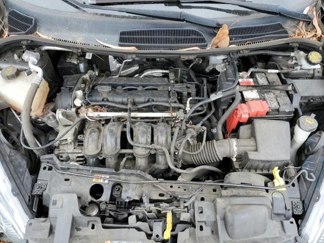 3FADP4BJ4JM104621 Ford FIESTA SE