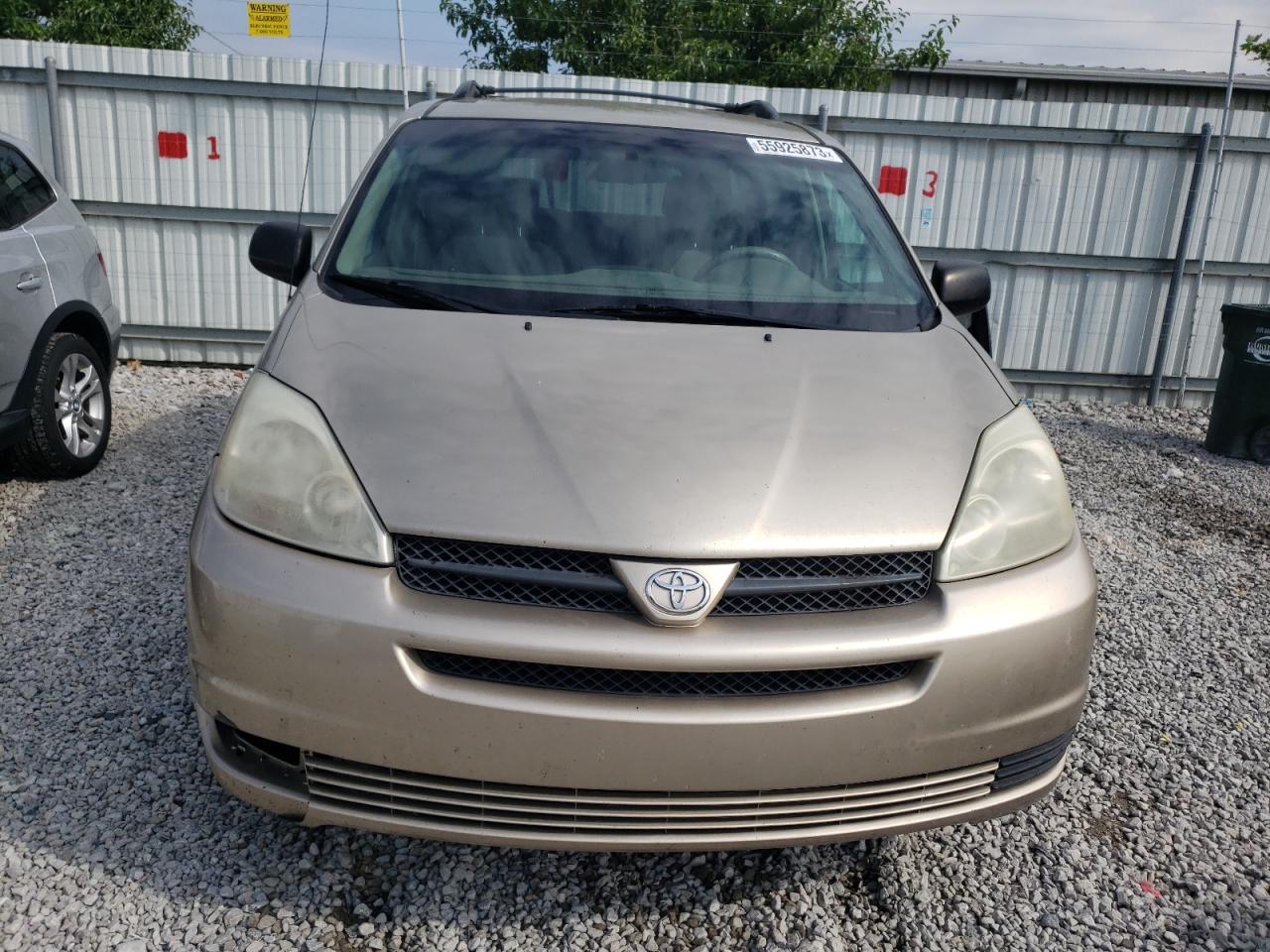 Toyota Sienna LE 2005 de venta en Copart Walton, KY. Lote 55925***