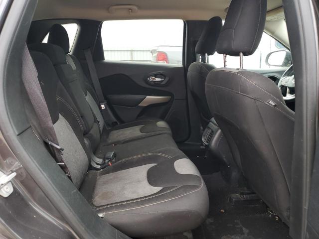 1C4PJLAB8HW585531 Jeep Cherokee Sport