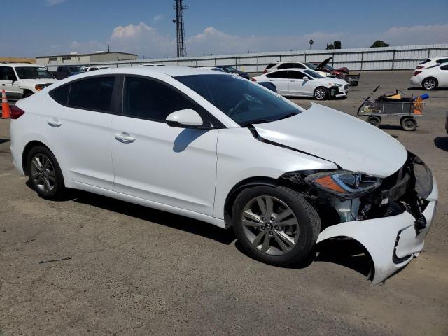 5NPD84LF5HH071808 Hyundai ELANTRA SE