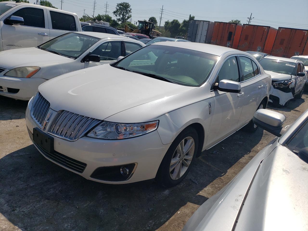 Lincoln MKS 2011 FWD