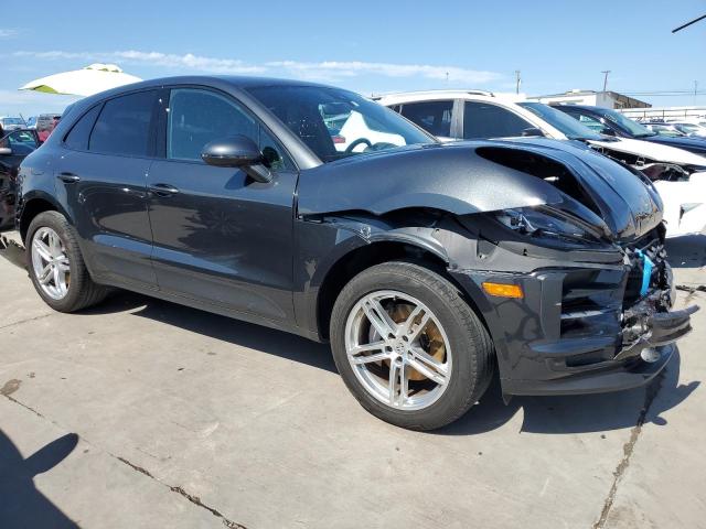 VIN WP1AA2A57LLB05756 2020 Porsche Macan no.4