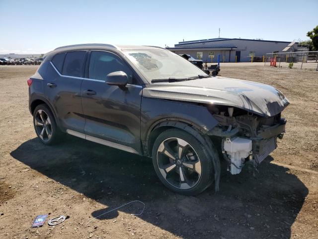 2019 VOLVO XC40 T4 IN - YV4AC2HL1K2071167