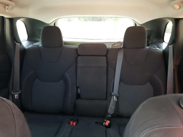 1C4PJLCXXKD266434 Jeep Cherokee Latitude