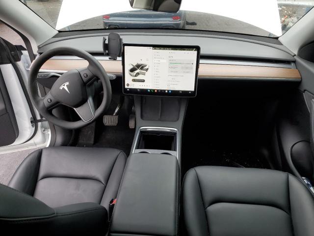 7SAYGAEE0NF313473 Tesla Model Y