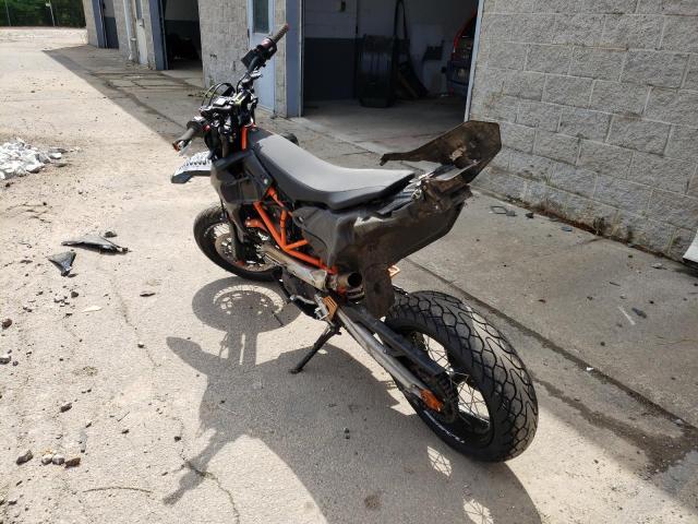 2020 KTM 690 SMC R VBKLSV405LM780555