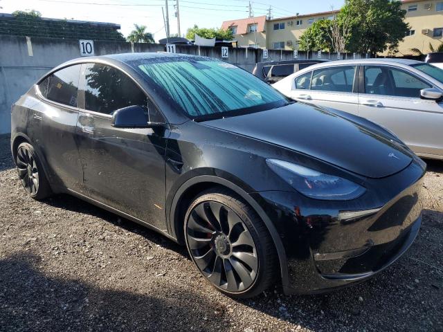 7SAYGDEFXNF534783 Tesla Model Y  4