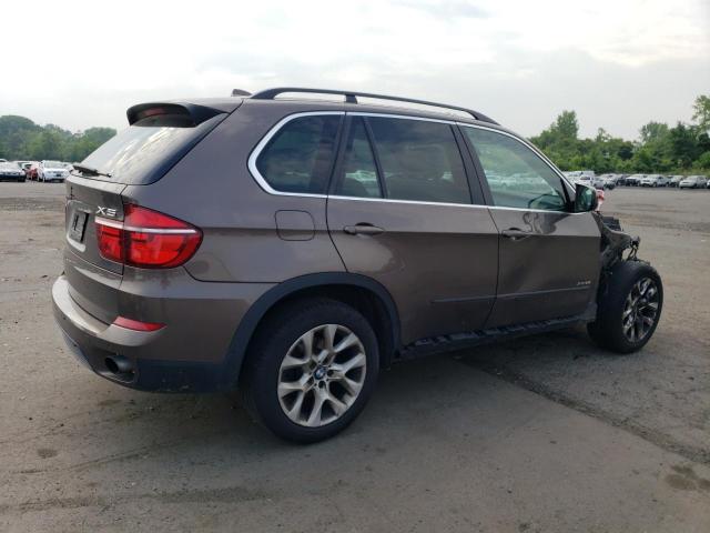 VIN 5UXZV4C52D0E09177 2013 BMW X5, Xdrive35I no.3