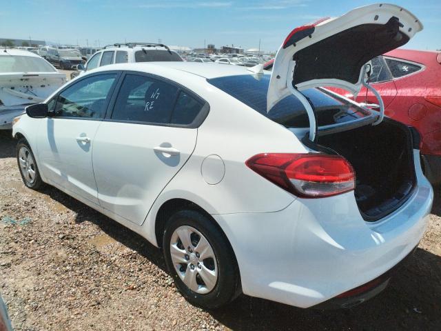 3KPFK4A7XJE218754 KIA FORTE LX