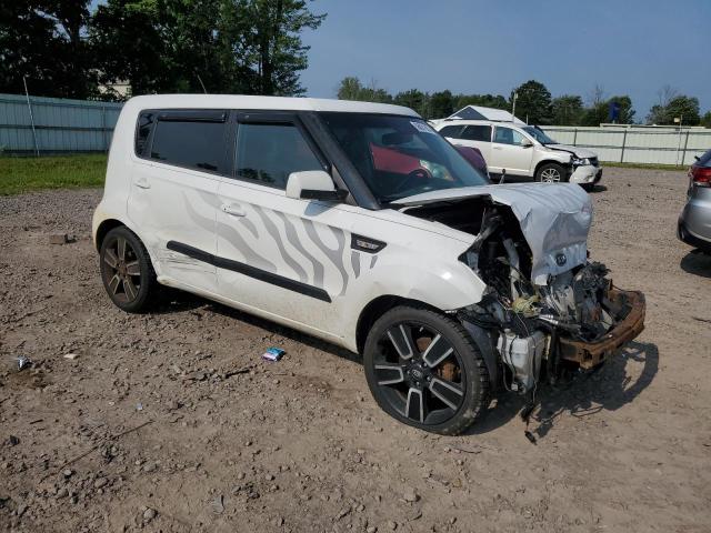 2011 Kia Soul + VIN: KNDJT2A27B7729842 Lot: 56821683