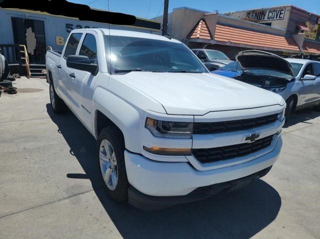 Chevrolet Silverado C1500 Custom 2018 3GCPCPEH4JG398940 Image 1